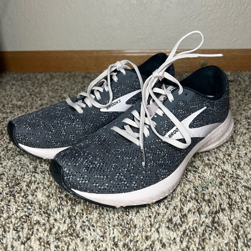 Brooks Speed Neutral Running Tennis Shoe